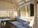 445_airstream_interior_seating_50NEW-98e6691fad1e91cb2f7a455b38d4382e.jpg